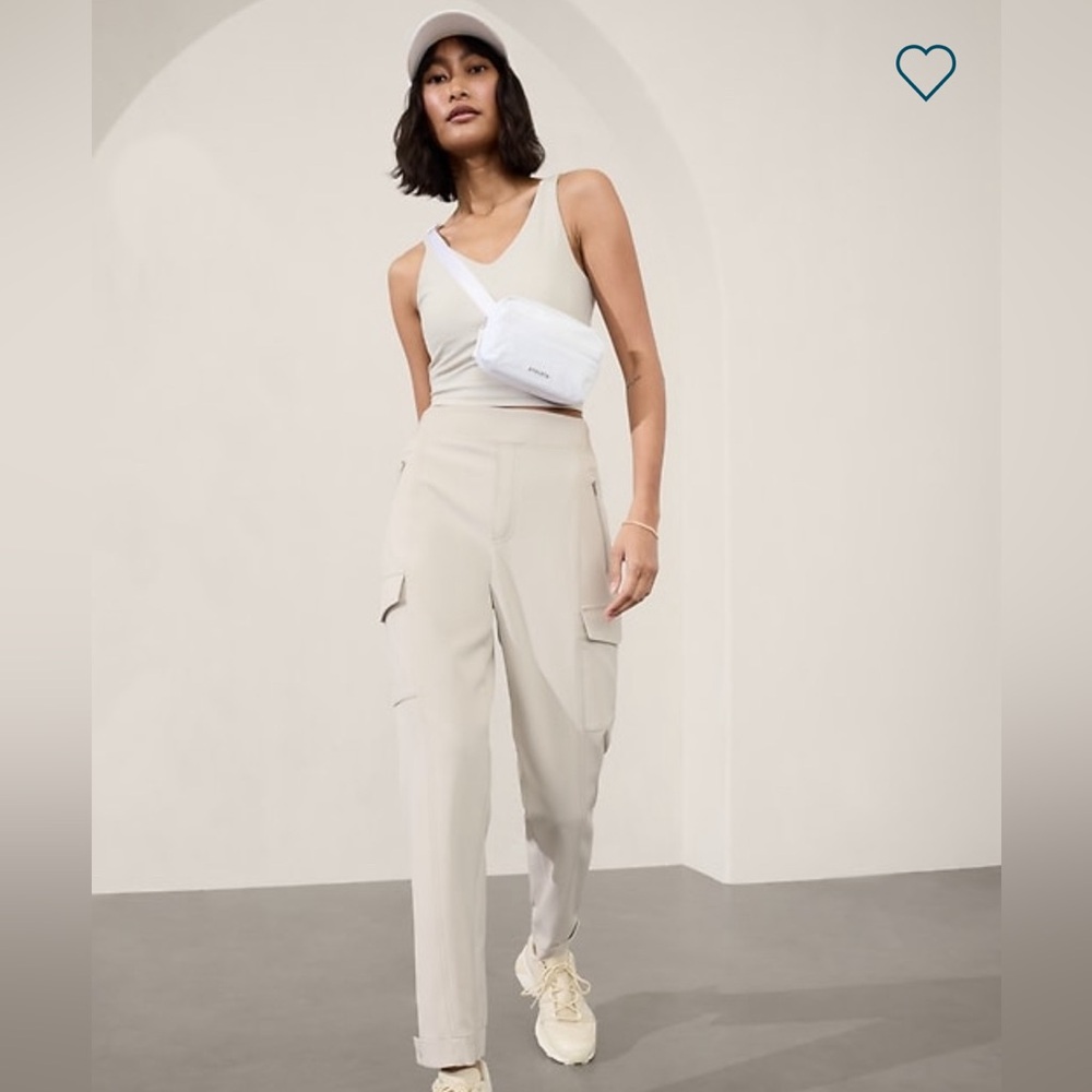 New Athleta Endless Cargo pants